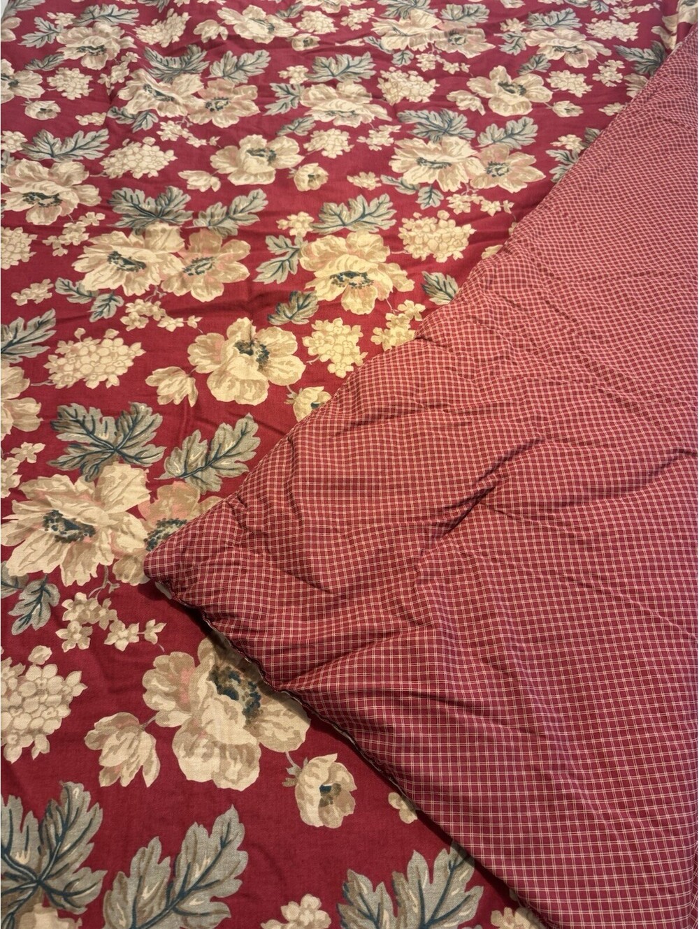 Chaps Home King Comforter 2 King Pillow Shams Red Floral Plaid Reversible